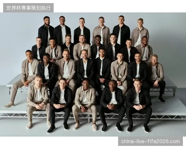 图赫尔彻底重构三狮军团,以战术适配性为首要标准开启阵容青春化 图赫尔彻底重构三狮军团,以战术适配性为首要标准开启阵容青春化